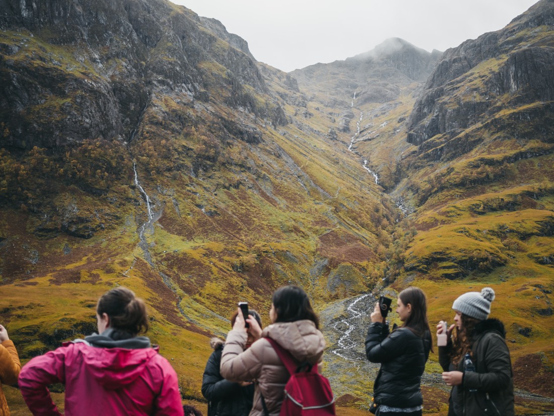 HAGGiS passengers in Glencoe 